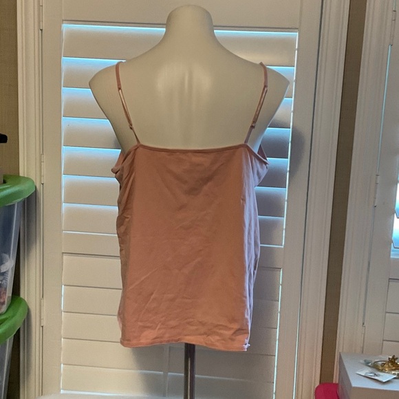 Liz Lange for Target Peach Camisole - Picture 3 of 5